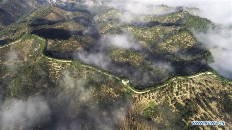 Tangshan Great Wall: Kivikauden Jylhäys ja Mahtava Historia!