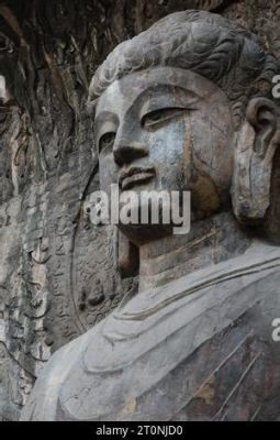 Yungangin luolat, historiallisen buddhalaisuuden ihastuttava näytelmä!